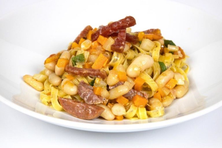 FOTO 25 fettuccine alla salvia pasta e fagioli